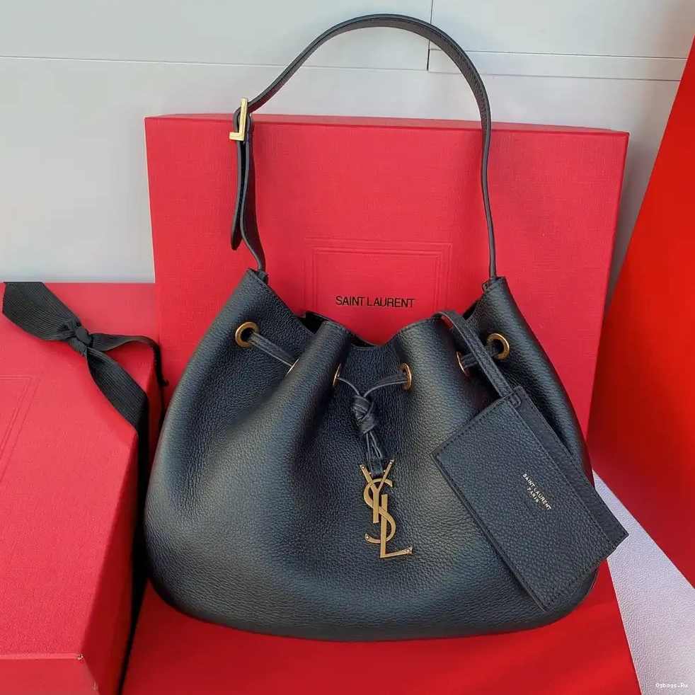 PARIS YSL hobo small VII 0521